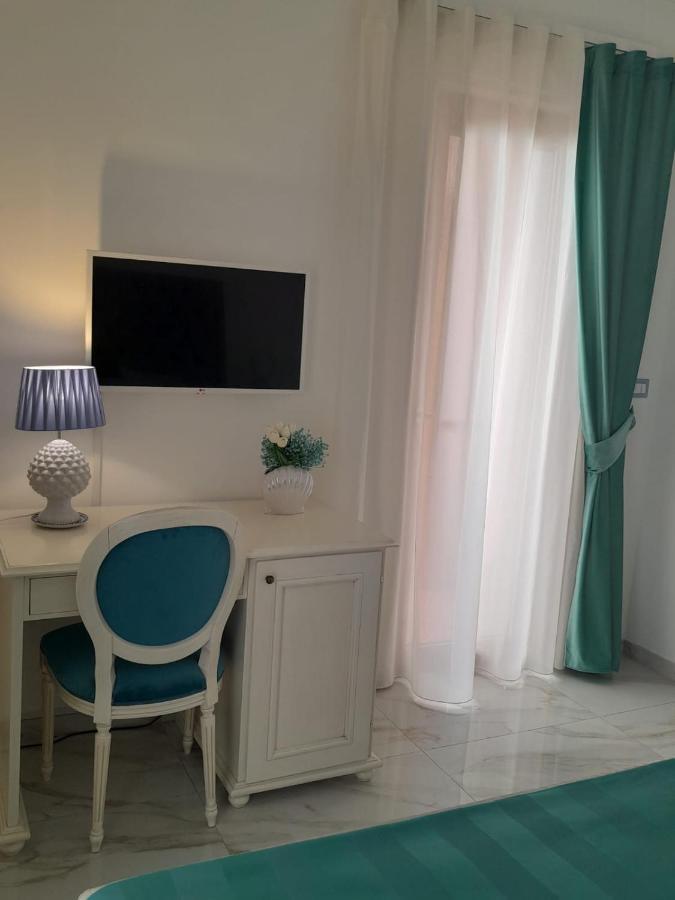 La Vigna Del Vento Bed & Breakfast Casola di Napoli Eksteriør bilde