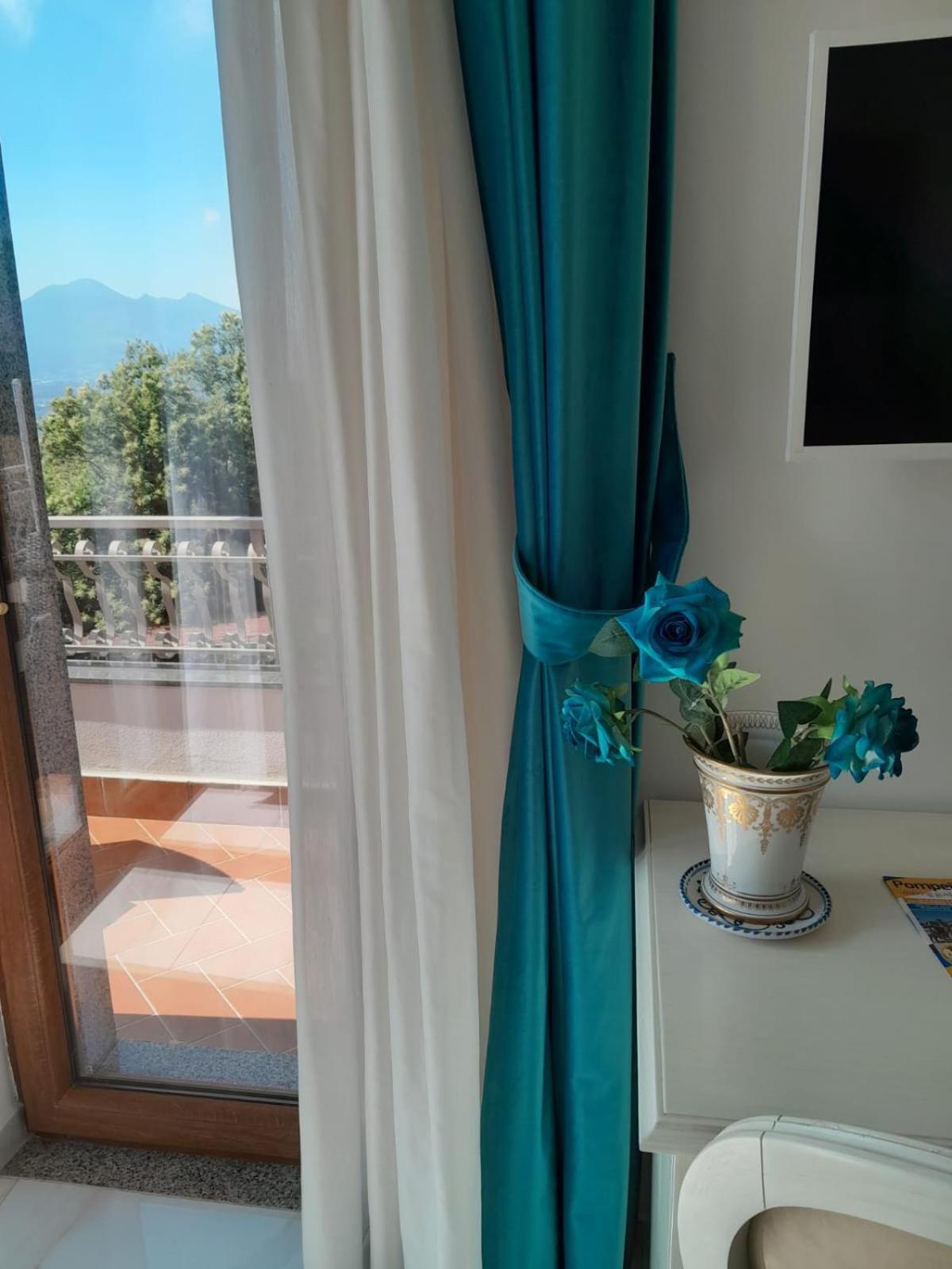 La Vigna Del Vento Bed & Breakfast Casola di Napoli Eksteriør bilde