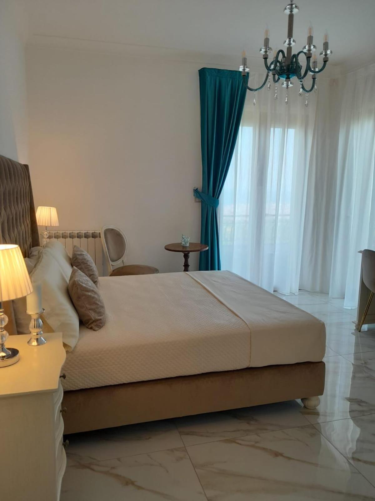 La Vigna Del Vento Bed & Breakfast Casola di Napoli Eksteriør bilde