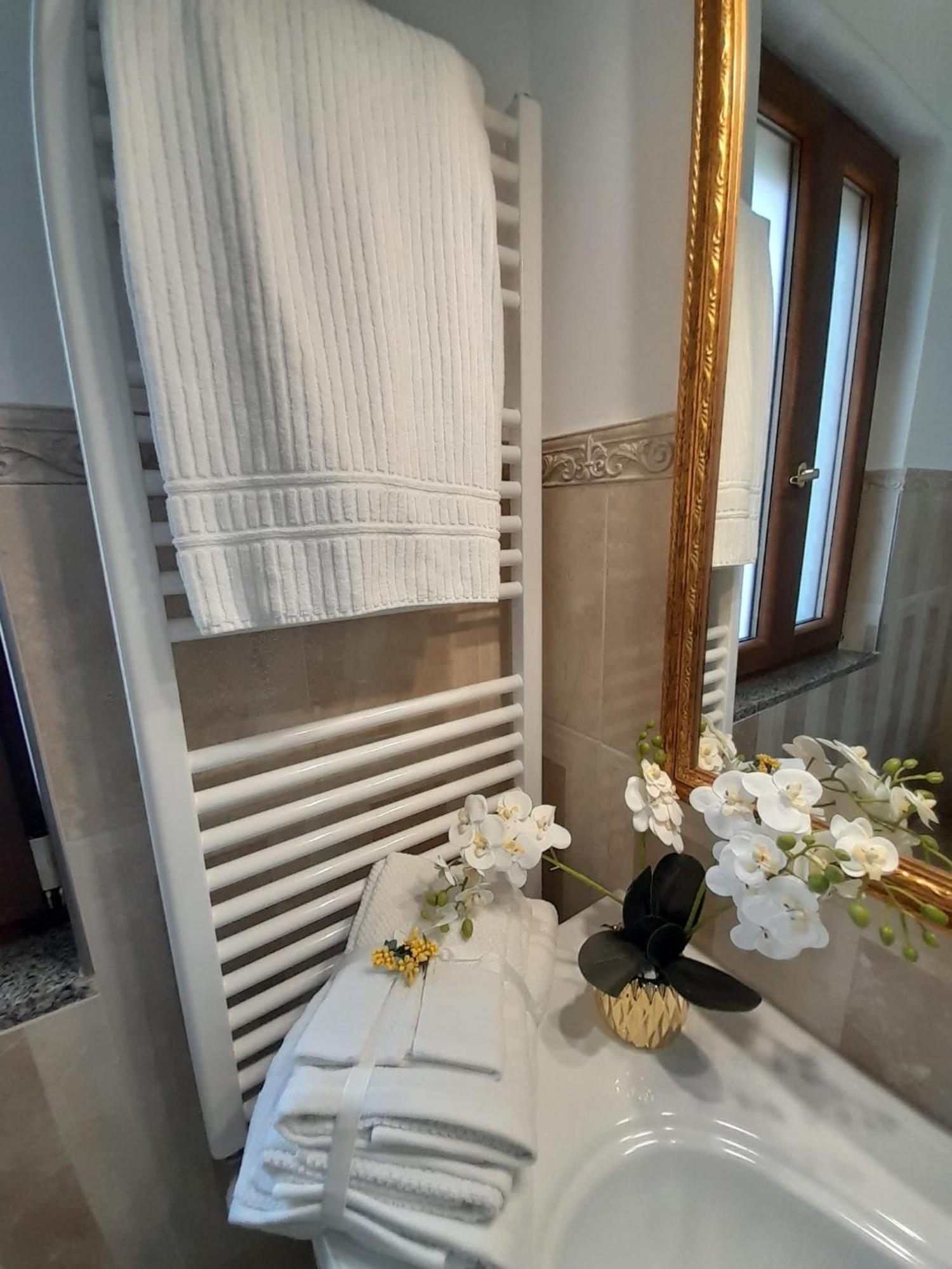 La Vigna Del Vento Bed & Breakfast Casola di Napoli Eksteriør bilde