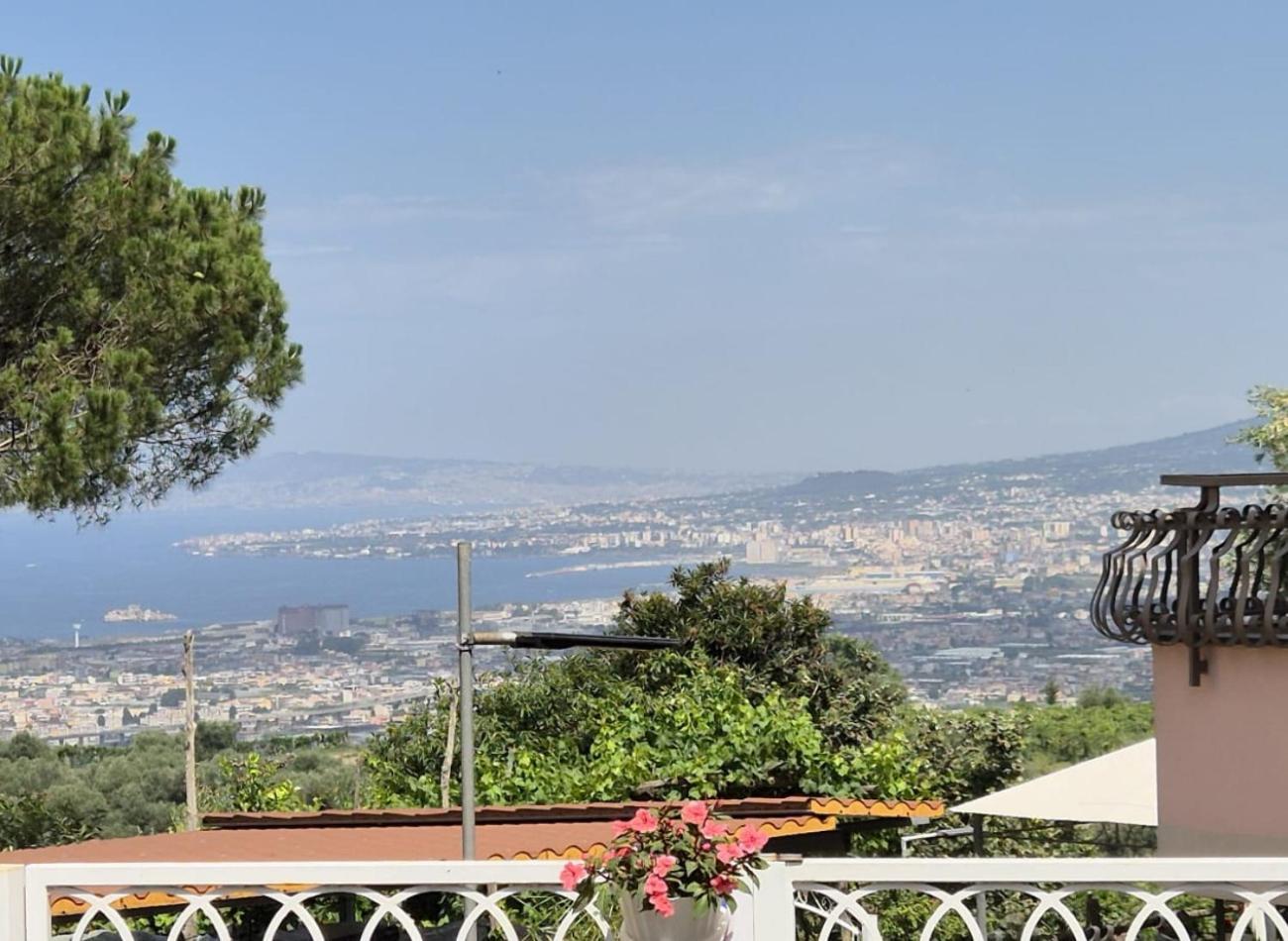 La Vigna Del Vento Bed & Breakfast Casola di Napoli Eksteriør bilde